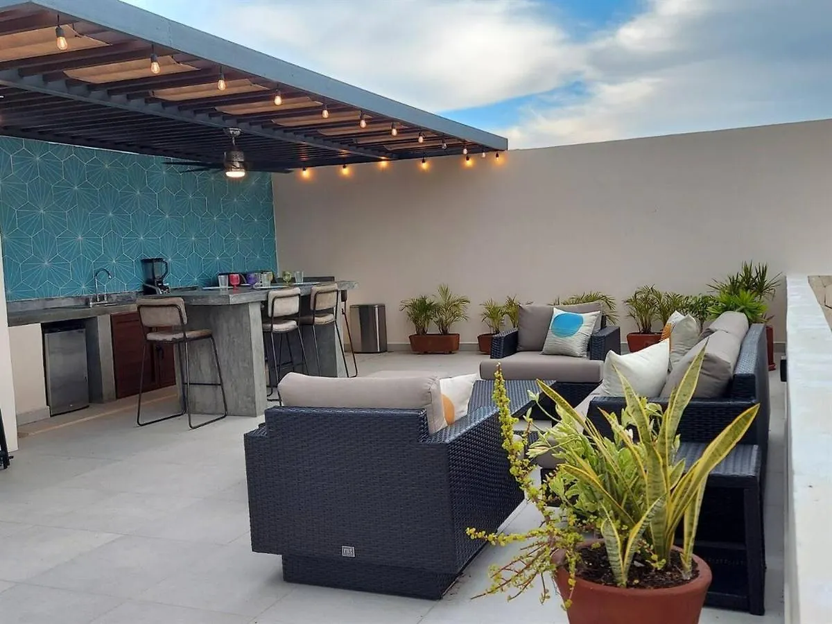 New Modern Beach + Jungle Penthouse Condo アクマル 0*,  メキシコ
